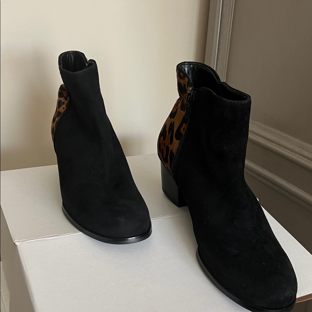 NWOT David Tate 8M Leather Upper Suede Leopard Print Women’s Booties